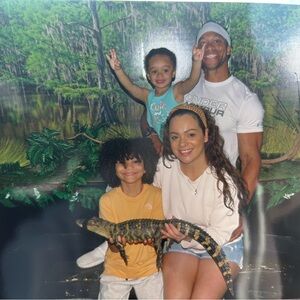 Meet your Posher, Annette